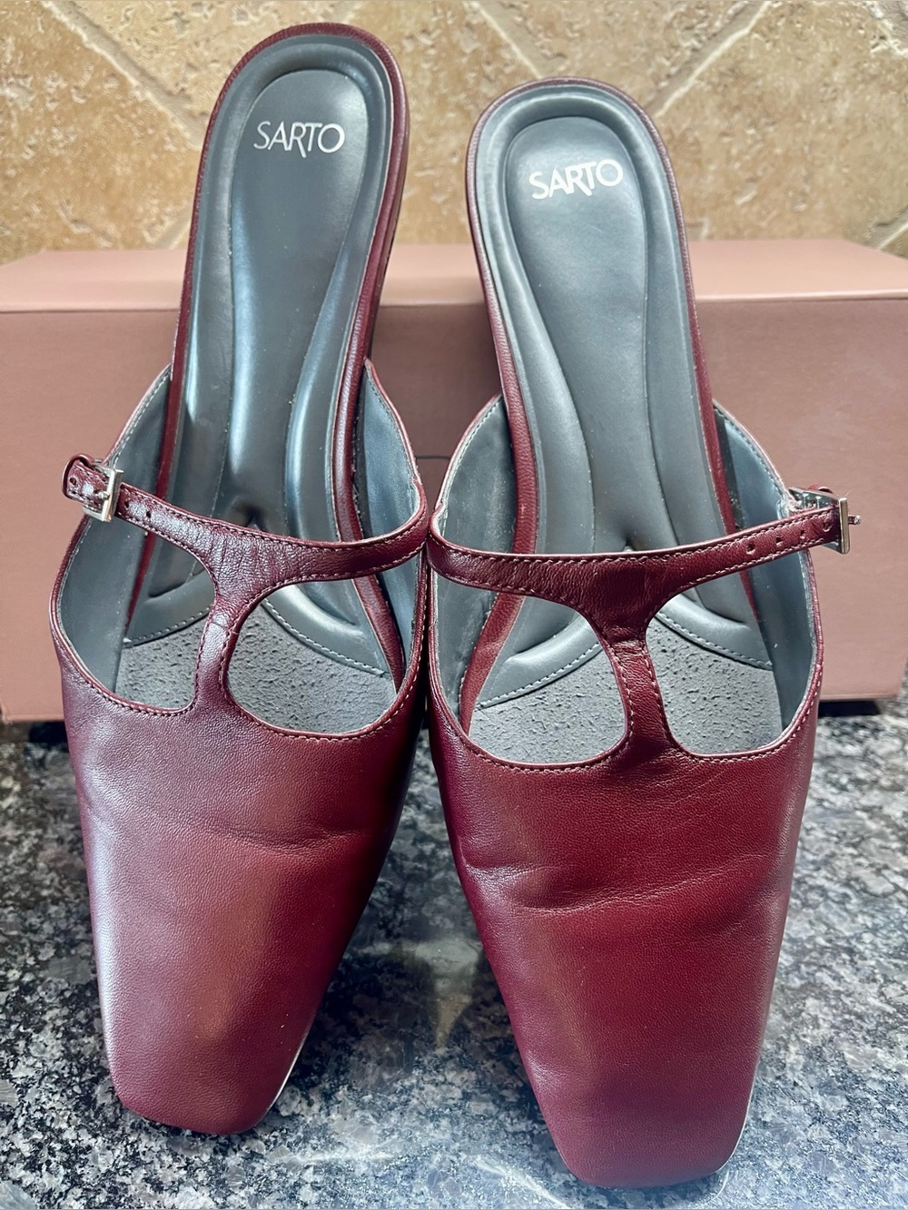 Franco Sarto Dorthea T-Strap Flats Mules Oxblood Red 9 1/2